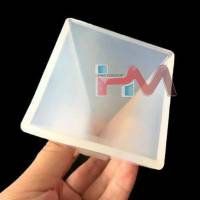 SİLİKON PİRAMİD DEKOR KALIBI (50mm) - (Epoksi Reçine Kalıbı, Koku
