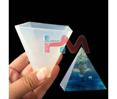 SİLİKON PİRAMİD DEKOR KALIBI (40mm) - (Epoksi Reçine Kalıbı, Koku